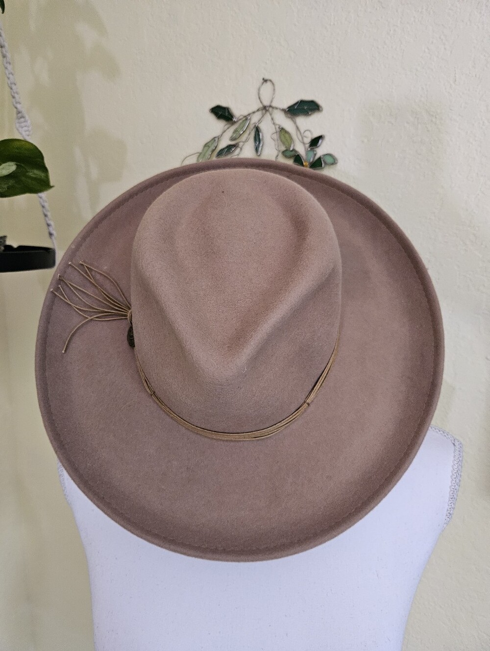 Scala Palermo Women’s Wool Wide-Brim Hat with Decorative Band - Picture 2 of 11